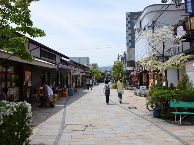 �Ȃ�Ēʂ�_�Ȃ�Ēʂ�