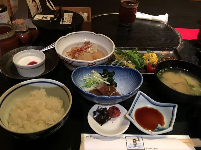 nj[Zu̔Ώ ㉮̓eʐ^1