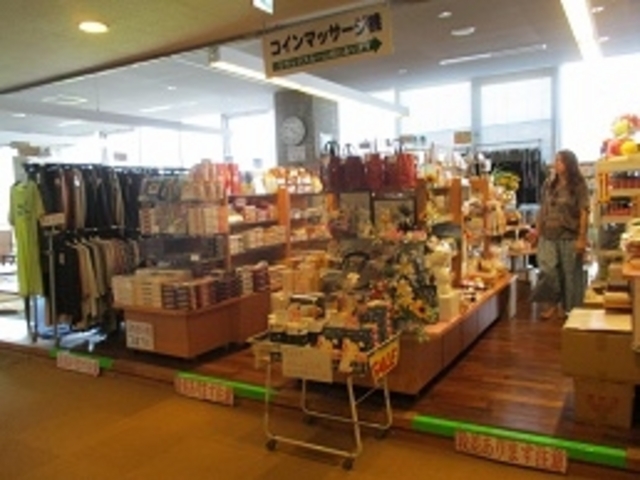 ������������h