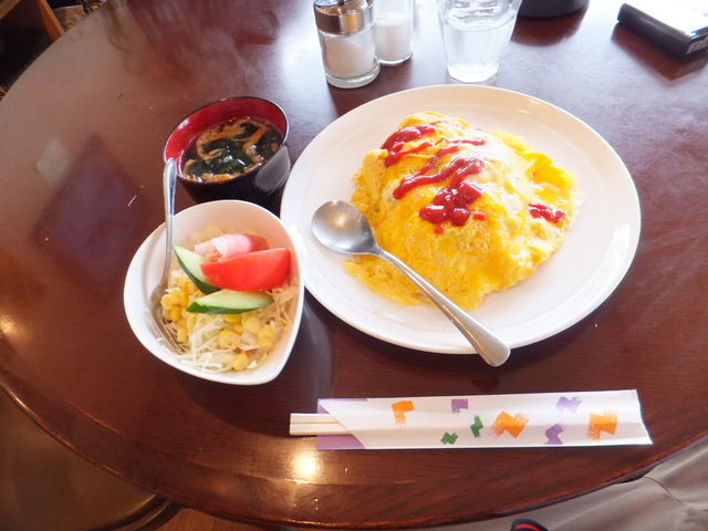 ���ڂ炳��̃r�[���Y�E�J�t�F�̓��e�ʐ^3