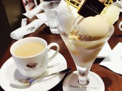 ₩PIERRE@MARCOLINI@GINZAւ̓eʐ^1