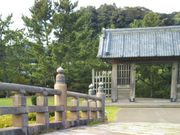 ��������̐΋��L�O�����̓��e�ʐ^1