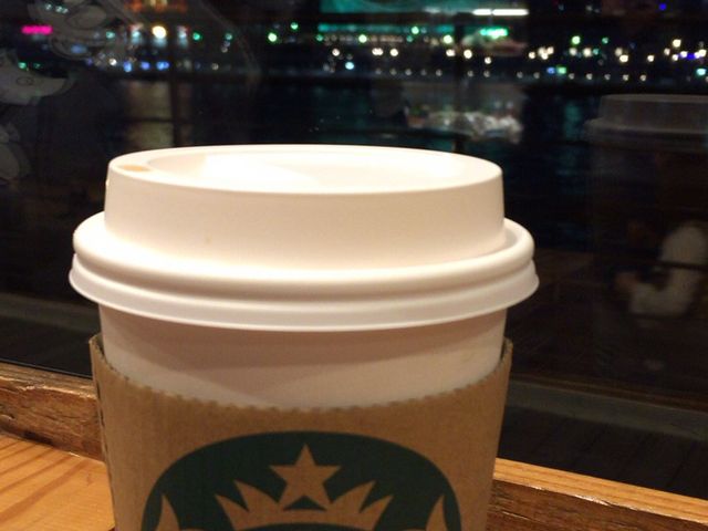 i_X^[obNX R[q[ _˃n[o[humieXiStarbucks Coffeej