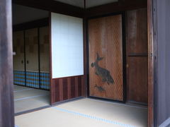 kijimunaȑCw@{ւ̓eʐ^1