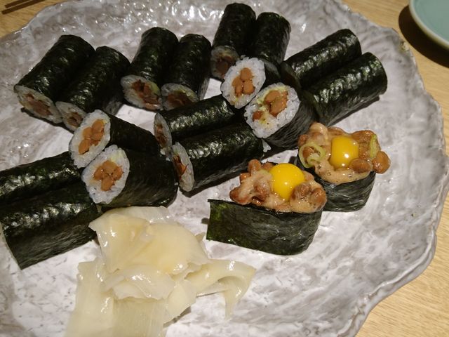 �[������_�O���i �{�X