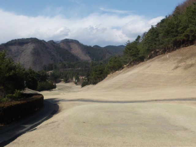 �E�ɑł��Ă��߂��Ă��܂�_�����S���t�R�[�X