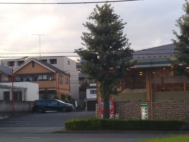 cJ擙X͂̏Zl̓ƊyiiRX̓eʐ^1