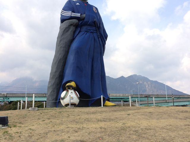 ���n�u���[_���������A���[�i