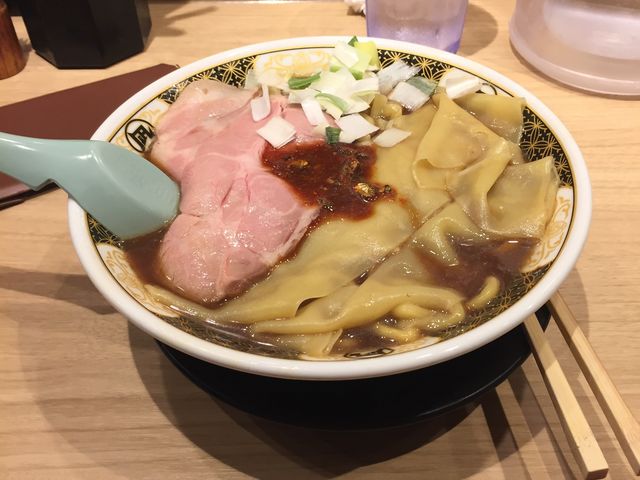 ͂Ȃ̐Vhϊ[EEVhX̓eʐ^1