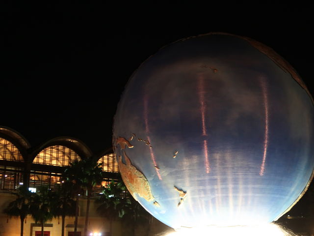 ��i_�����f�B�Y�j�[�V�[(R)