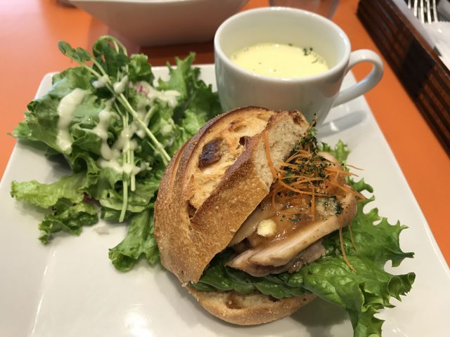 ThCb``_]JCU[ ߓSׂ̃nJX^[ٓX