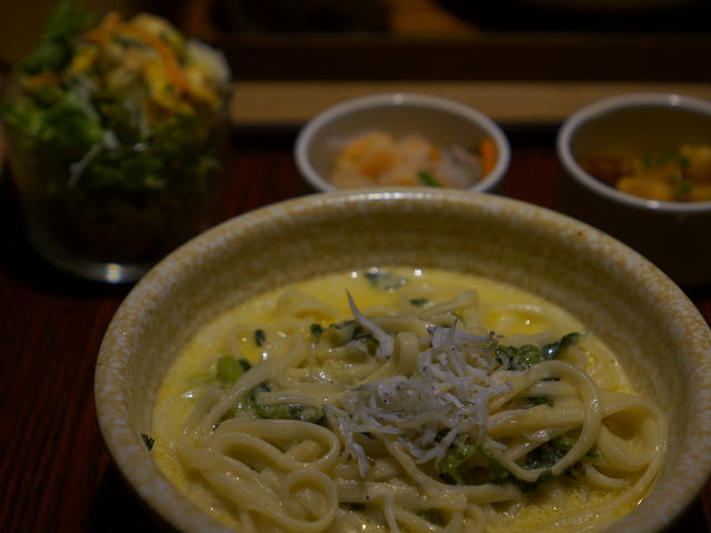 ̃JtF _u cafe double LcX̓eʐ^2