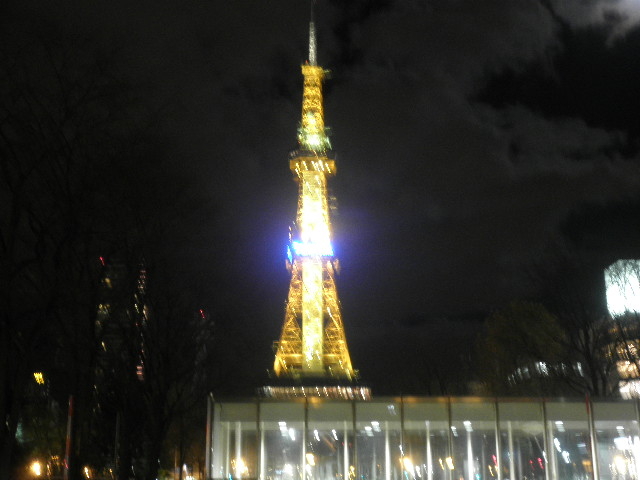 �����ۂ�e���r��