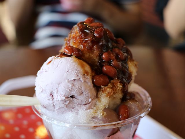 E102َ̌qaǒJ{X Ԋ}̓eʐ^1