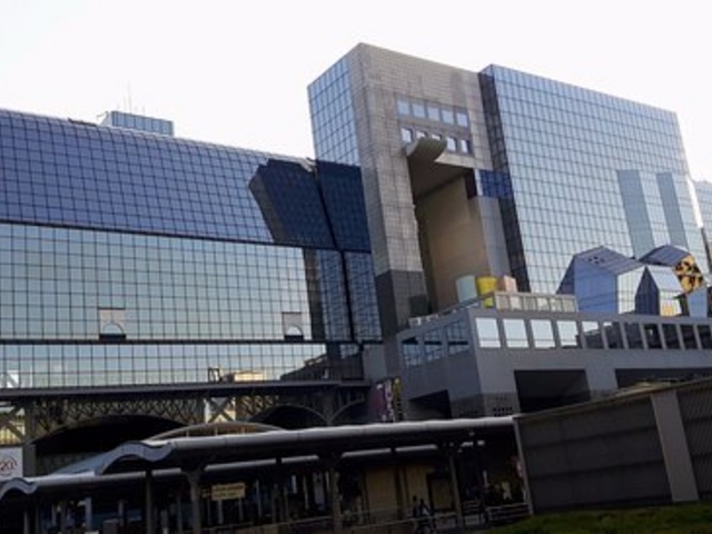 �i�q���s�w_���s�w