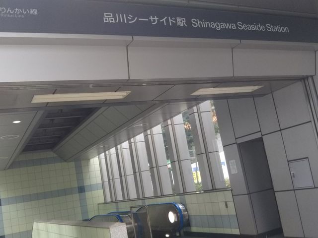 cJ擙X͂̏Zl̋G߂̐~[̓eʐ^1