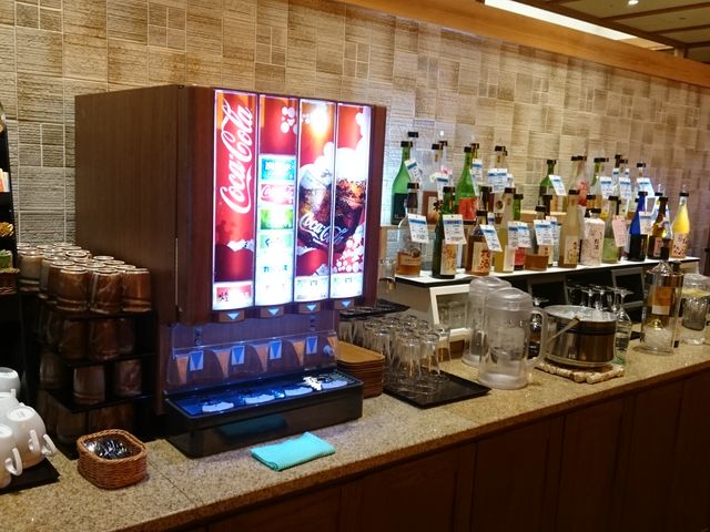 �q����A�����g�ˁB���ݕ���R�[�i�[�B�g���A�Β��A���蓙�͖���_�q����