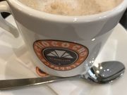 ~Nۂ̃T}NJtFԒXiCHOCO CRO SAINTMARC CAFEj̓eʐ^1