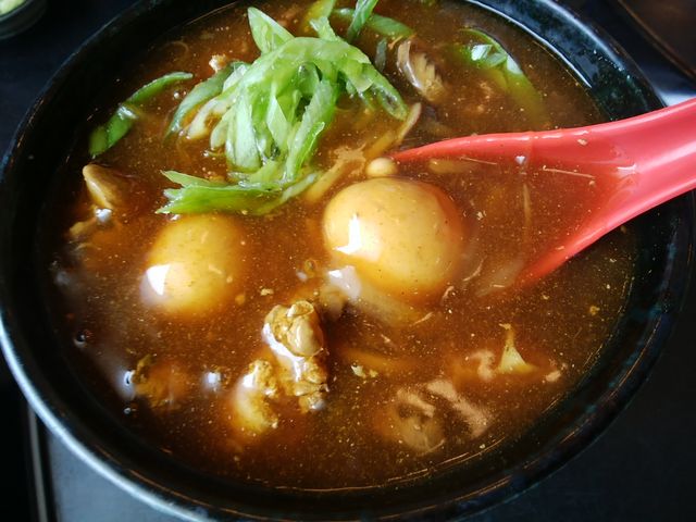 Munkhsaikhan̋Β̓eʐ^1