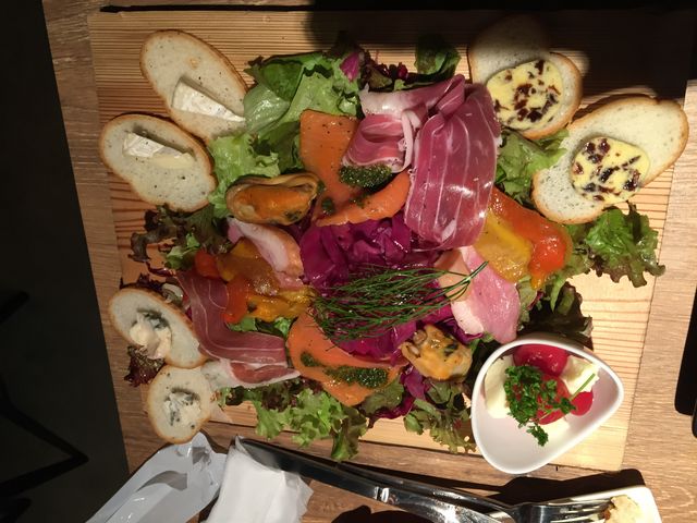 ELLȄēz C G rX̓eʐ^1