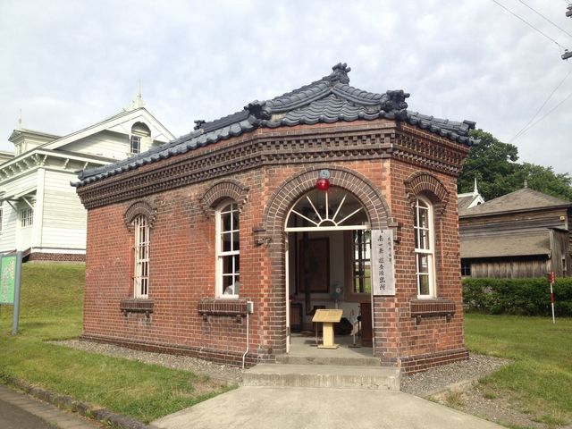 �Ăɍs�������̎ʐ^_�k�C���J��̑�