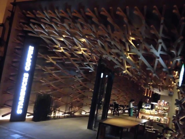 �C_���j�̎U����