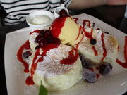 yosshyCafe Capricieux̓eʐ^4