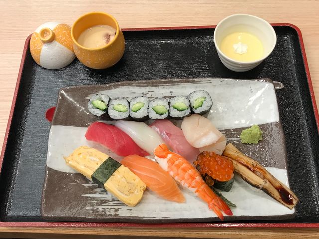 ߂̂̉]iEÁEVEcX̓eʐ^1