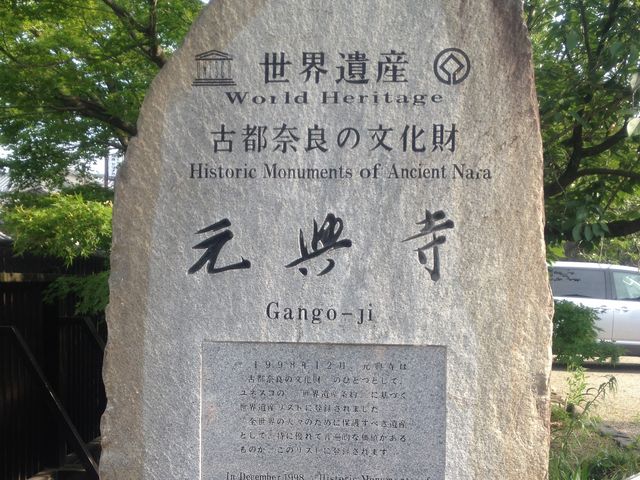 ������_�������{��