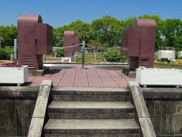 �j�R�z���r�����E�����_�j�R�z���r����