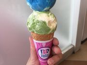 [}}̃T[eBACXN[ sC^[RSX̓eʐ^1