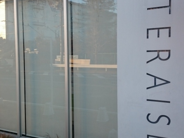 KAZZ̃Vg[[ {X̓eʐ^1