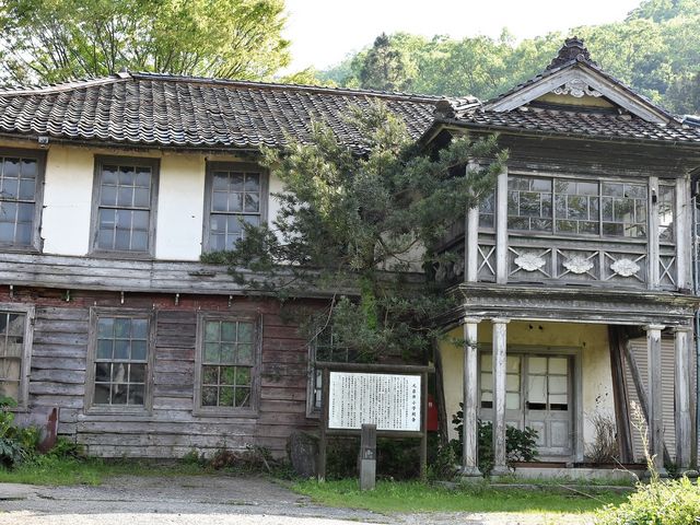 boshi̋䏬wZZɂ̓eʐ^1