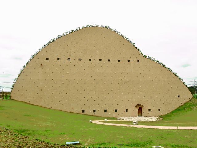 ���U�C�N�~���[�W�A��_�������s���U�C�N�^�C���~���[�W�A��