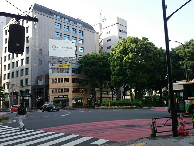 �s�c�V�h�O���ډw�o�����o��΁A�X�H���̐�ɐV�h�䉑������܂��B_�s�c�V�h���V�h�O���ډw