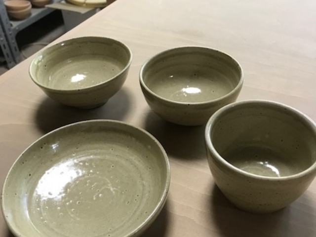 �Ă��オ��̊����i(���{)�ł�_�y�̊�H�[