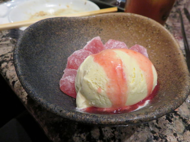 fU[g_YΏăuX^EI[oʓX