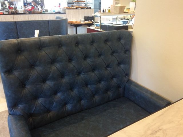 ̃\t@Ȃł܂B_ANC EHX AQUILA VOLANS _CClbgzel