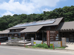 ͂߂̉RrW^[Z^[ւ̓eʐ^1