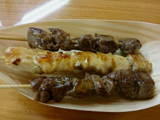 ���j�A�_�`���E�A���N�_�̋��Ă�_��O���������ك��g�����[���h