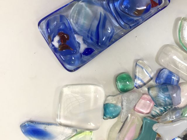 ���̃y�[�p�[�E�F�C�g_�K���X�H�[�@Bluemoon