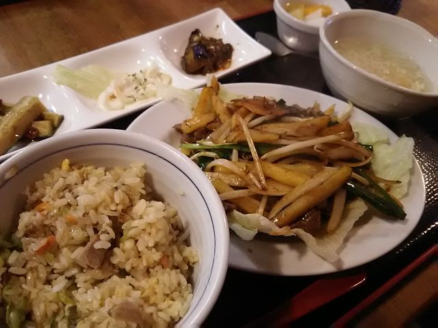 �u�сE�����ƃW���K�C�����u�ߕ��E�Е��E�X�[�v�E�f�U�[�g_�������