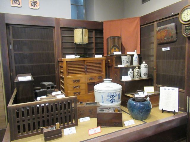 ߋT|~̊}jق̓eʐ^3