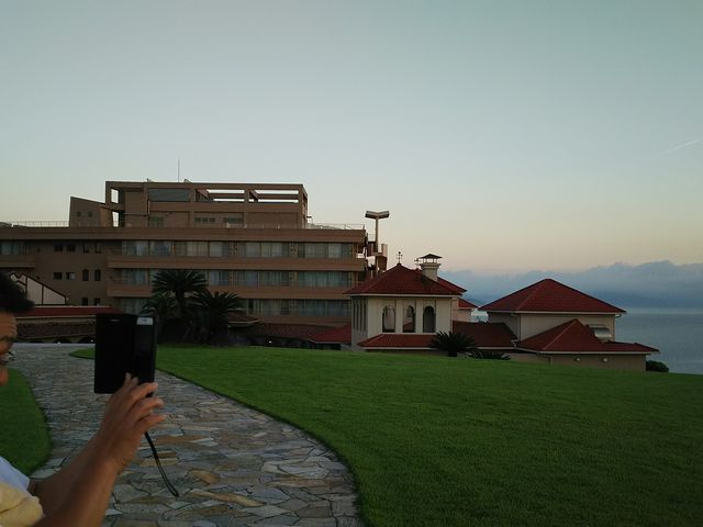 CɈ͂܂ꂽze_zeAOAK[fYV