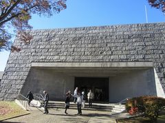 ���イ��������̈�錧�����j�قւ̓��e�ʐ^1