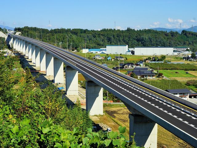 開通した橋_道の駅 田切の里
