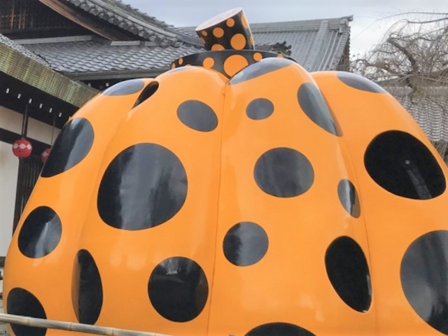 ���F�����ڂ���_�_���b���̕�����i�ꎞ�x�فj