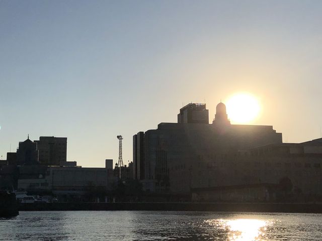 ���R�ɂ��[���ŃV���G�b�g���͂�����A���l�O�����ʂ��Ă܂������B_2�K���ăI�[�v���o�X�w�X�J�C�o�X�x�E�������p�o�X�w�X�J�C�_�b�N�x