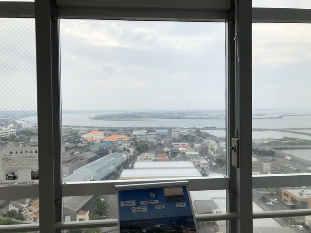 �W�]�䂩��̌i�F_���q�|�[�g�^���[