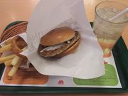 ܂[񂳂̃Xo[K[x{X̓eʐ^1